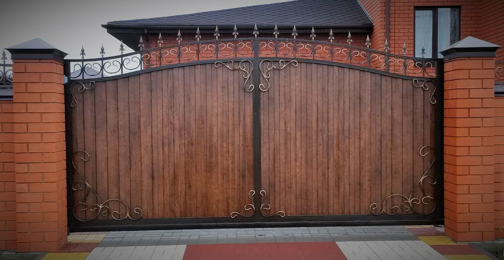 Купить простые ворота для дома: советы по выбору, установке и уходу в Когалыме от 32935 руб | ВоротМастер-Кгл